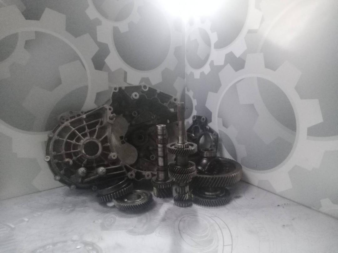 КПП механическая (МКПП) Opel Combo 4 поколение (D) (2011 - 2017), 1.4 л., бензин - фото №1