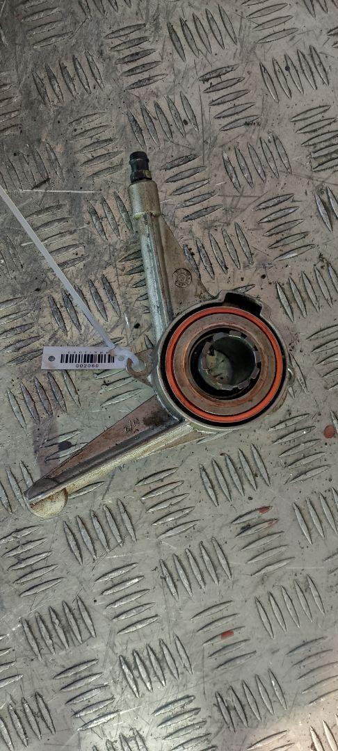 подшипник выжимной Volkswagen Caravelle T4 (1991 - 2003), 2.5 л., дизель - фото №1