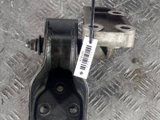 подушка крепления КПП Kia Carnival 1 поколение [рестайлинг] 2004, 2.9 л., дизель, МКПП