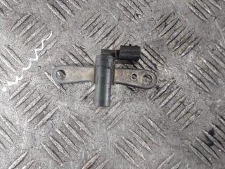 датчик коленвала Renault Sandero Stepway 2 поколение (2013 - 2018), 1.6 л., бензин, 8200772182