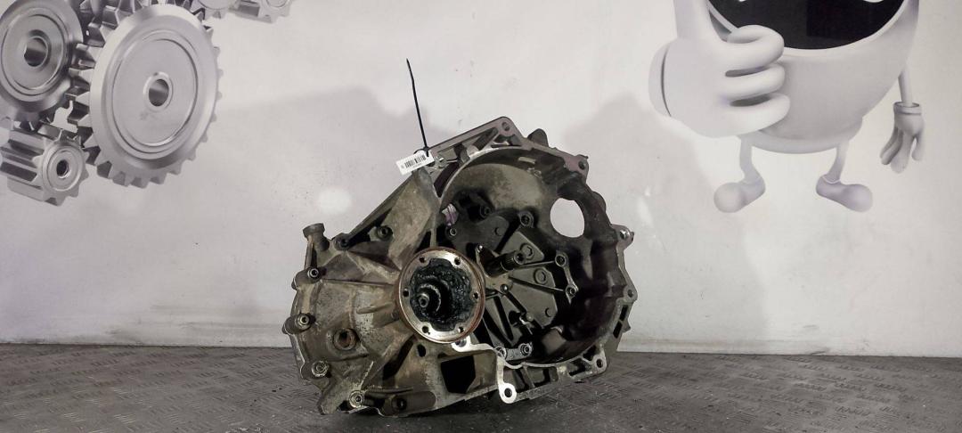 КПП механическая (МКПП) Volkswagen Golf 5 поколение 2006, 1.6 л., бензин, 5МКПП, передний привод, JHV - фото №1