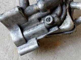 корпус масляного фильтра Audi A4 B5 1996, 1.9 л., дизель, 050115417