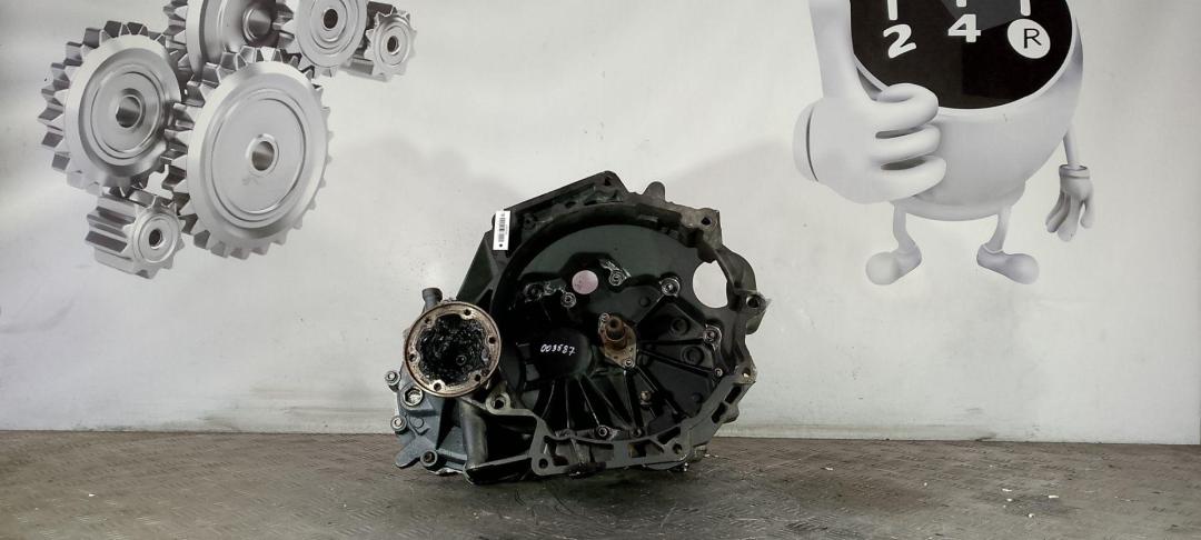 КПП механическая (МКПП) Volkswagen Scirocco 3 поколение (2008 - 2015), 1.6 л., бензин, JHT - фото №1