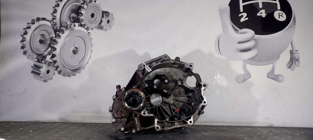 КПП механическая (МКПП) Volkswagen Golf Plus 1 поколение (2005 - 2009), 1.6 л., бензин, LVN - фото №1