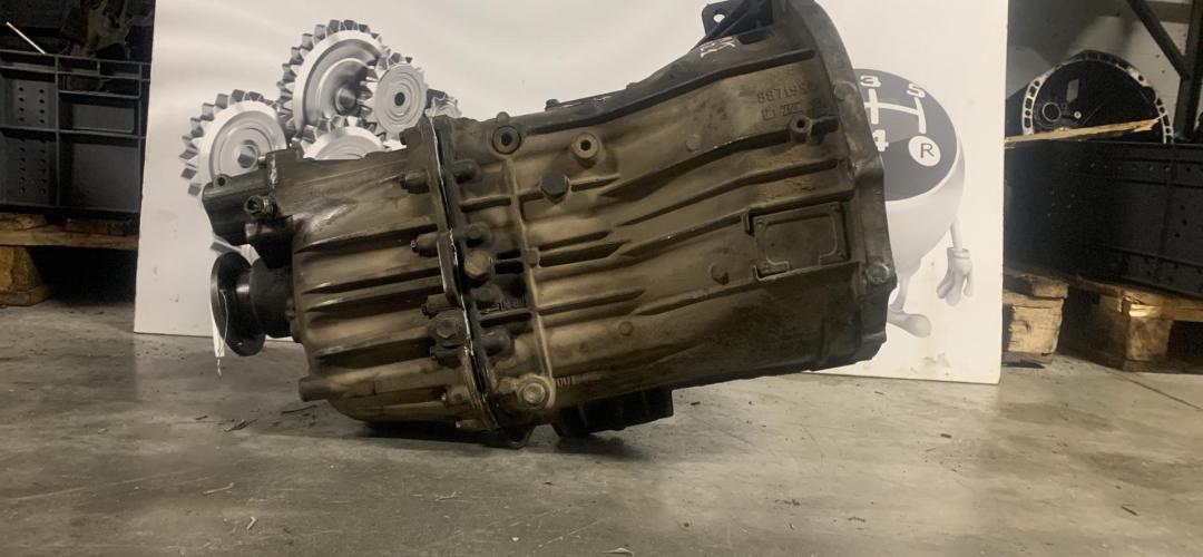 КПП механическая (МКПП) IVECO Daily 5 поколение (2011 - 2014), 3.0 л., дизель - фото №1