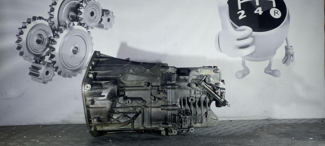 КПП механическая (МКПП) Mercedes-Benz Sprinter Classic (W909) 1 поколение 2016, 2.2 л., дизель, 6МКПП - фото №1