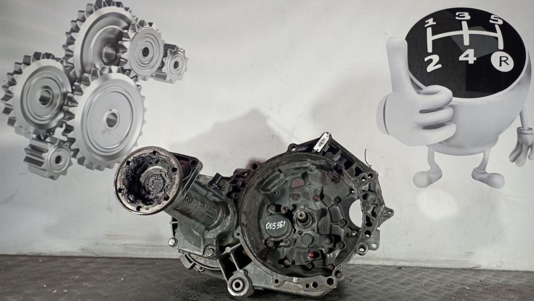 КПП механическая (МКПП) Volkswagen Caravelle T4 (1991 - 2003), 2.4 л., дизель - фото №1