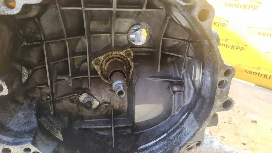 КПП механическая (МКПП) Audi A4 B7 2006, 2.0 л., TFSI, BGB, бензин, 6МКПП, передний привод, GVD - фото №1