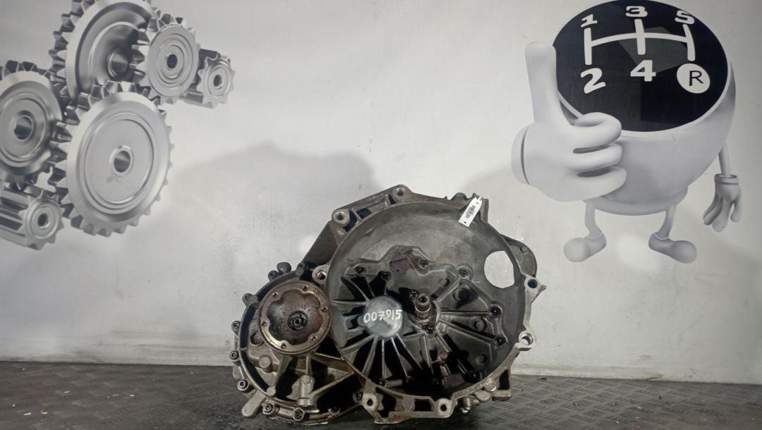 КПП механическая (МКПП) Volkswagen Golf 5 поколение (2003 - 2009), 1.4 л., бензин, KWB - фото №1