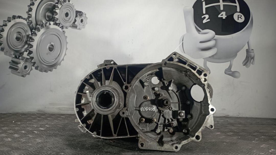 КПП механическая (МКПП) Volkswagen Transporter T5 2006, 1.9 л., дизель, 5МКПП - фото №1