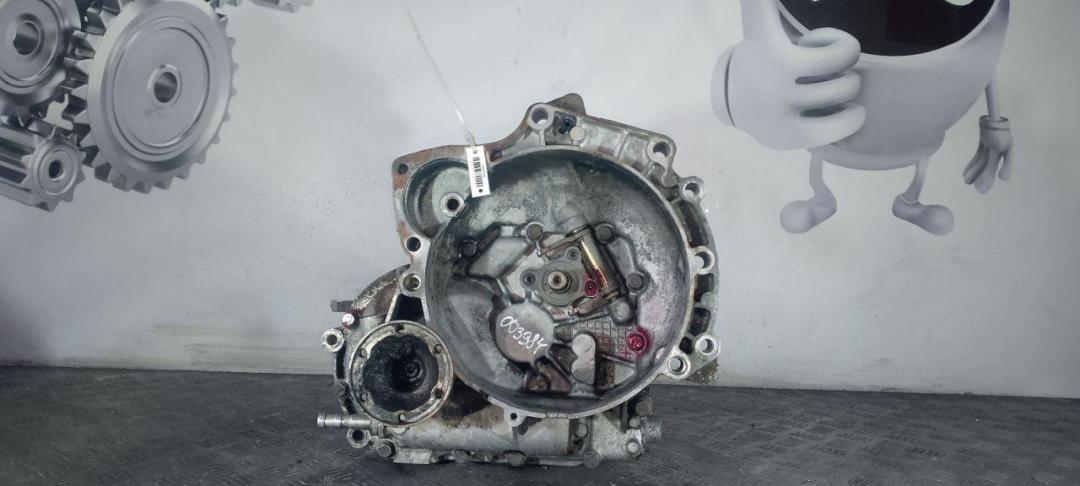 шестерня Volkswagen Caddy 2 поколение (1995 - 2004), 1.4 л., бензин - фото №1