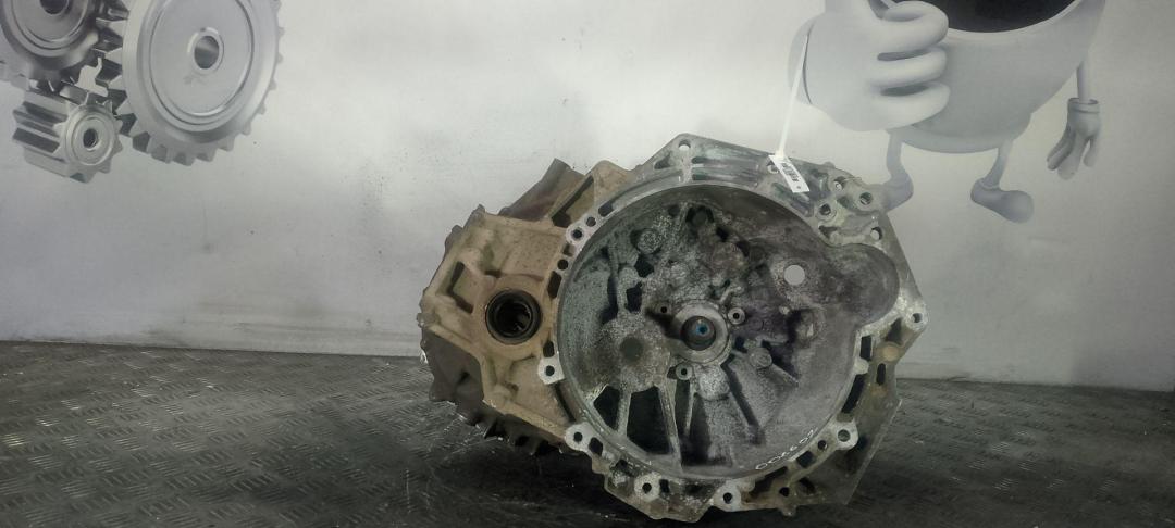 КПП механическая (МКПП) Toyota Corolla 10 поколение (E140/E150) 2008, 1.4 л., D-4D, дизель, 6МКПП, передний привод - фото №1