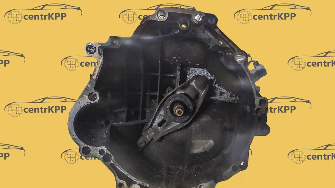 КПП механическая (МКПП) Audi A4 B6 2003, 2.5 л., TDi, дизель, 6МКПП, передний привод, GHA - фото №1