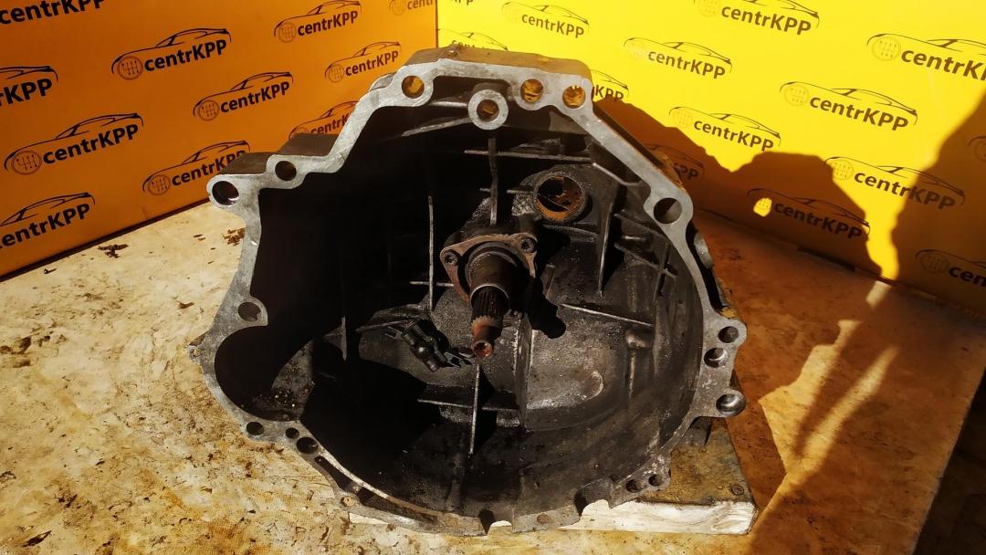 КПП механическая (МКПП) Audi A4 B7 2007, 3.2 л., FSI, бензин, 6МКПП, полный привод, GYY - фото №1