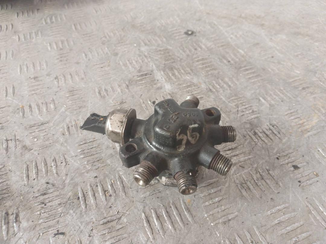 топливная рампа Nissan Almera Classic B10 (2006 - 2013), 1.5 л., дизель, 8200057345 - фото №1