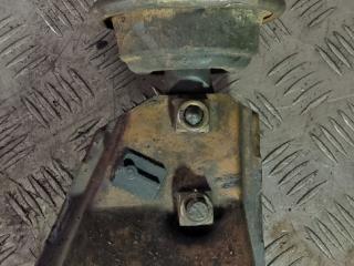 подушка крепления КПП Volkswagen Caravelle T4 (1991 - 2003), 2.0 л., бензин, 7D0399107AC
