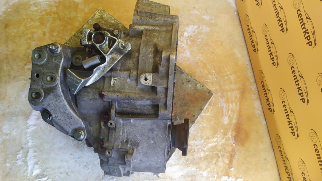 КПП механическая (МКПП) SEAT Leon 2 поколение (2005 - 2009), 2.0 л., дизель, KZS - фото №1