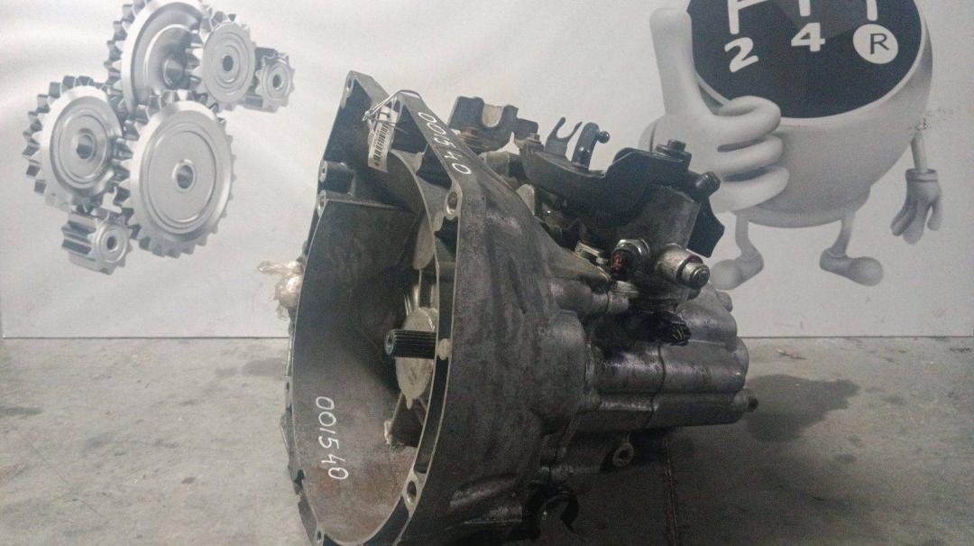 КПП механическая (МКПП) Ford S-Max 2 поколение, 1.5 л., дизель - фото №1